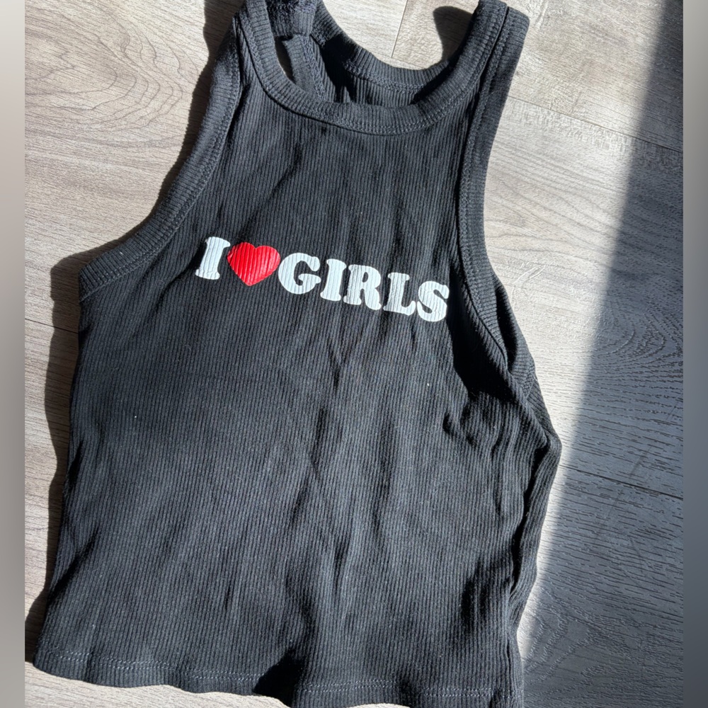 Omighty Black 'I Love Girls' Crop Top